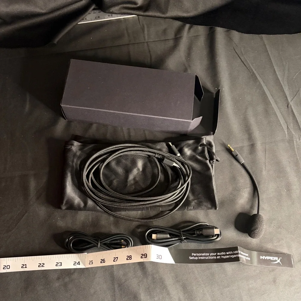 HyperX Cloud Orbit S Gaming Headset Box Accessories Parts Not Charging